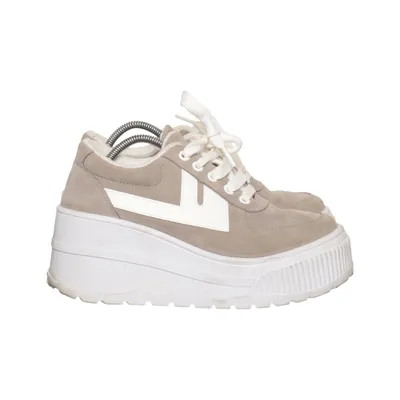 Sneakers (Beige, Hvid) fra Jeffrey Campbell