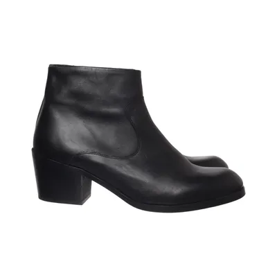 Heeled boots (Black) from Everyday Hero Leather