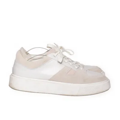 Sneakers (AWAY W) från Sneaky Steve