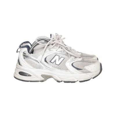 Running shoes (530) from New Balance