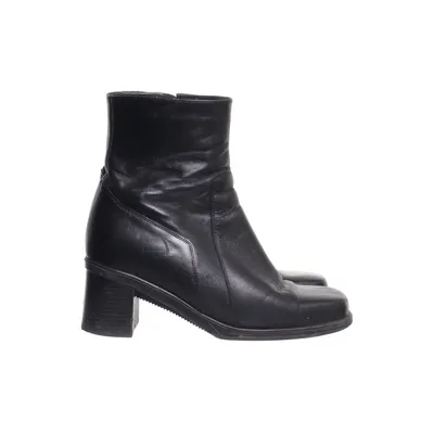 Heeled boots (Black) from Janita