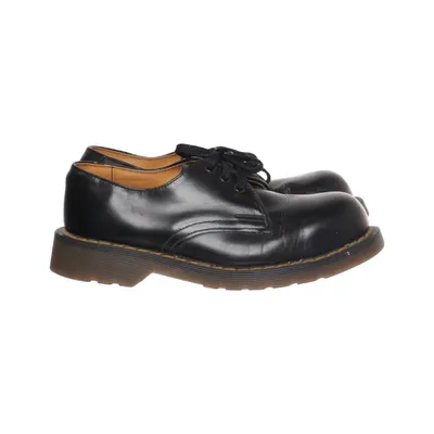 Derbyskor (Svart) från Dr. Martens