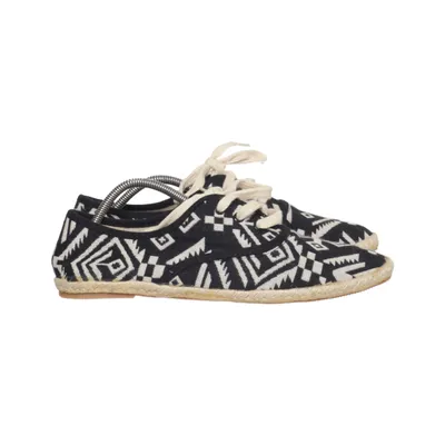 Espadrilles (Noir, Blanc) de Limelight