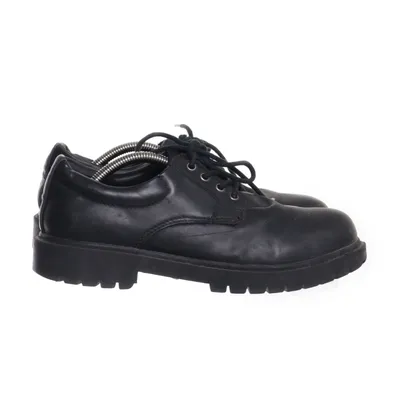 Walking shoes (Black)