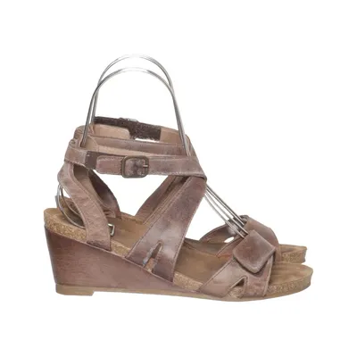 Wedges (Brown) from Schott Leather