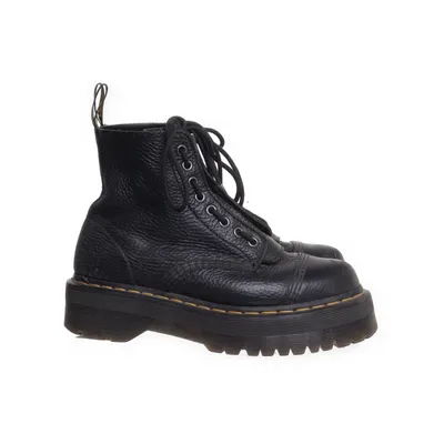 Veterlaarzen (Zwart) van Dr. Martens