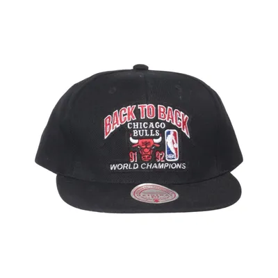 Baseballkeps (Back To Back Chicago Bulls) från Mitchell & Ness Akryl, Ull