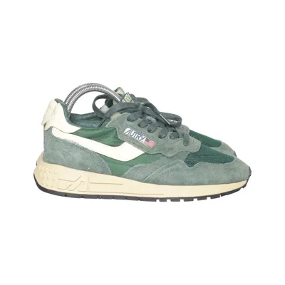 Baskets (Vert, Beige) de Autry