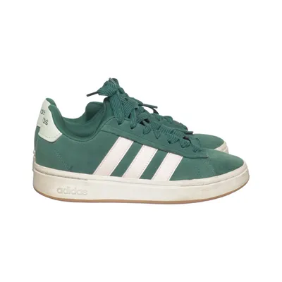Sneakers (Grand Court) från Adidas