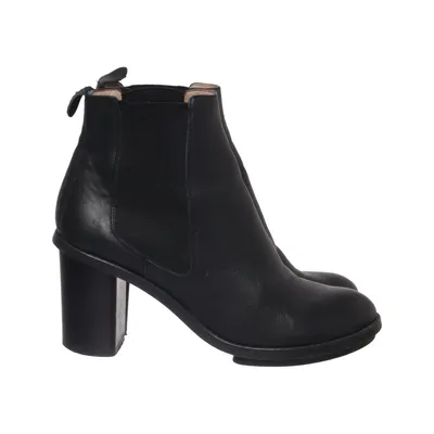Heeled boots (Black) from Maison Shoeshibar