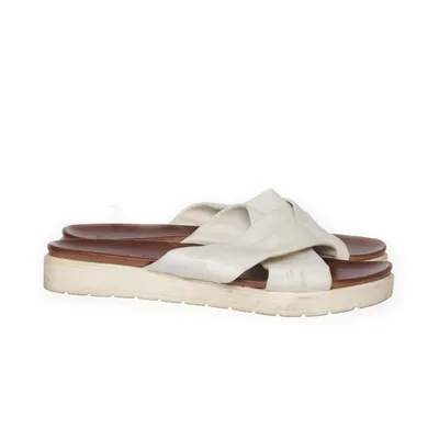 Mules (Blanc) de Flyfor