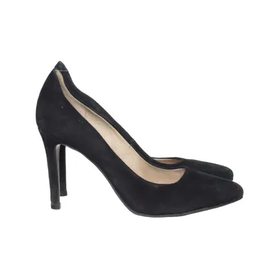 Pumps (Black) from Tube
