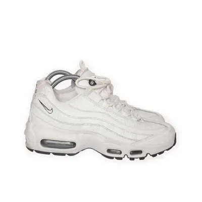 Sneakers (AQ8758-100) från Nike Air Max