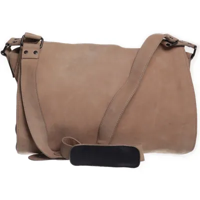 Axelremsväska (Beige) från Kenneth Cole