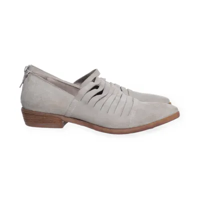 Walking shoes (Gray) from Khrio