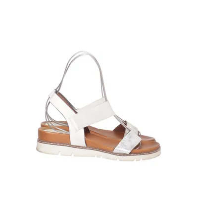 Sandaler (Vit, Silverfärgad, Brun) från Claudia Ghizzani