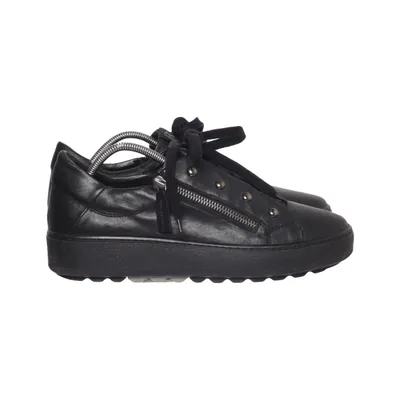 Sneakers (Black) from DL Sport