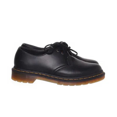 Derbyskor (Svart) från Dr. Martens