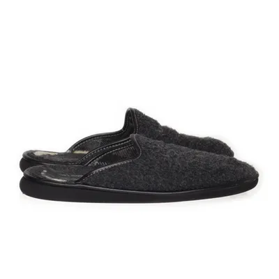 Slippers (Gray) from Hush Puppies