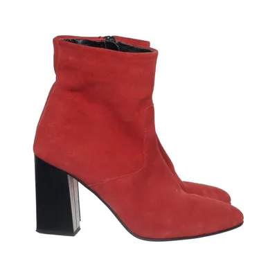 Bottes à talons (Rouge) de ASOS Shoes Cuir