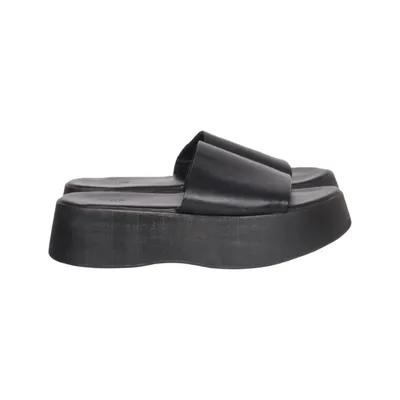 Mules (Noir) de Forever 21