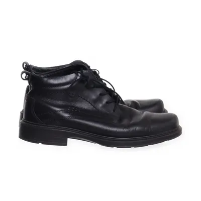 Laced boots (Black) from Ecco
