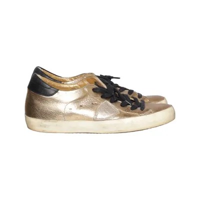 Sneakers (Goud, Zwart, Wit) van Philippe Model