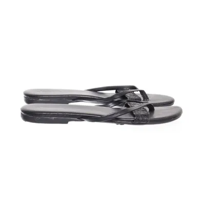 Flip-flops (Black) from Jerns