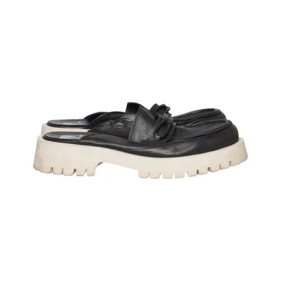 Slip-ins (Svart, Beige) från GKM