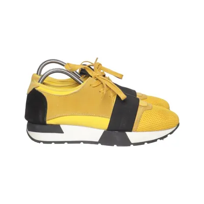 Baskets (Jaune, Noir, Blanc) de Tango