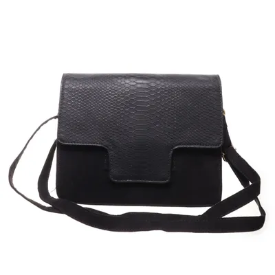 Shoulder-bag (Black) from R Edition