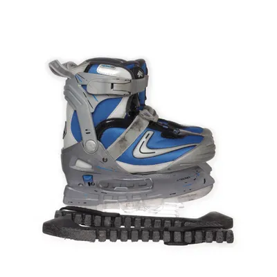 Långfärdsskridskor (Blå, Grå, Svart) från Tecno Pro