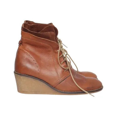 Laced boots (Brown) from Hub