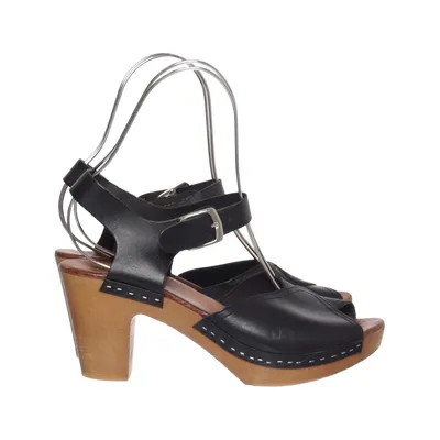 Clogs (Black) from Mohino Leather