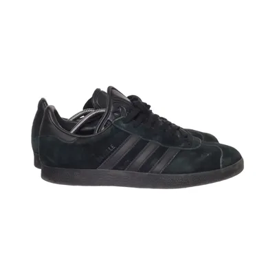 Sneakers (Gazelle) from Adidas