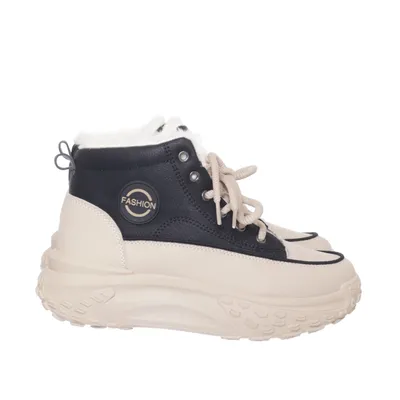 Kängor (Svart, Beige) från GD