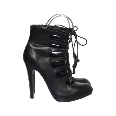 Heeled boots (Black) from Chinese Laundry Leather