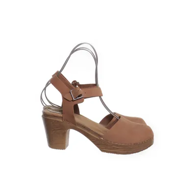 High heels (Brown) from Calou Stockholm
