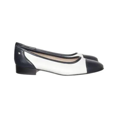 Ballerines (Blanc, Noir) de Madeleine Cuir
