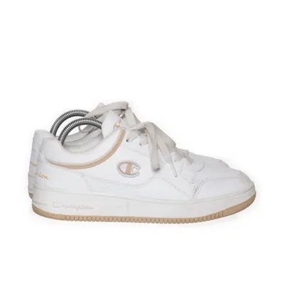 Sneakers (S11469-WW016) from Champion