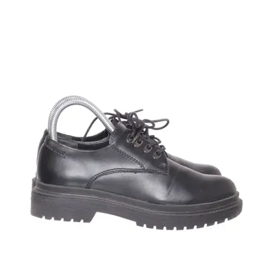 Kängor (Svart) från Attitude