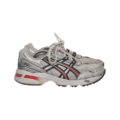 Löparskor (GEL-1090) från Asics
