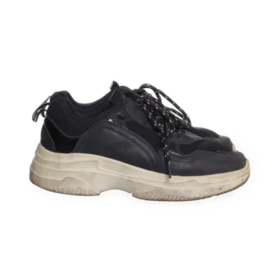 Sneakers (Zwart) van Attitude