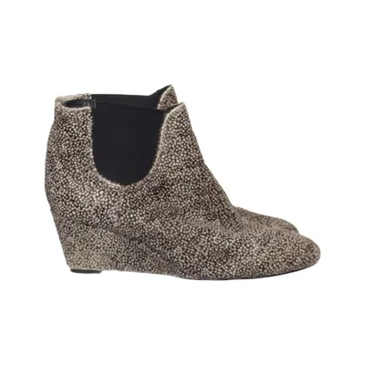 Wedges (Black, White) from Jennie-Ellen