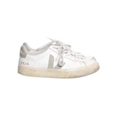Sneakers (White) from Veja