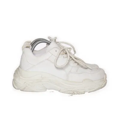 Sneakers (Vit) från NLY