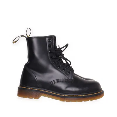 Stövlar (1460) från Dr. Martens