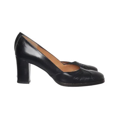 Pumps (Black) from Oswald Leather