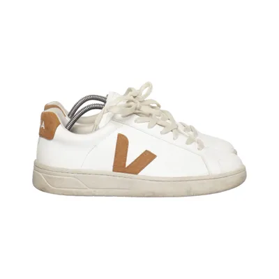 Baskets (Blanc, Marron) de Veja