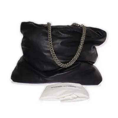 Handväska (Svart) från Stand Studio